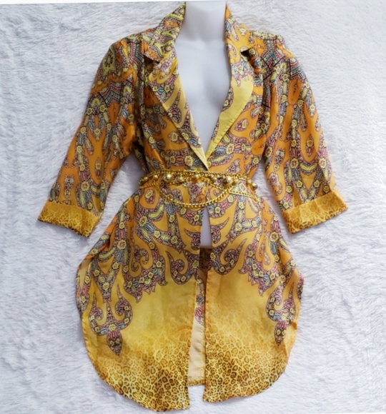 Alberto Makali Tops - HP🎉 Alberto Makali Open Blazer Cut Tunic